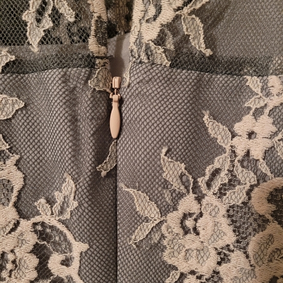 Nha Bnanh Gray Lady maxi length gown - 8.            J89 - Picture 11 of 12